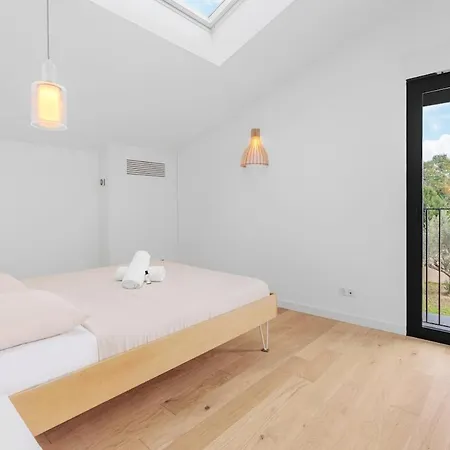 Serenity 4bdr - 8 P - Wifi - Terrasse - Parking Villa Toulouse
